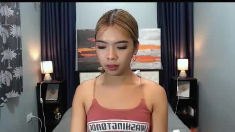 Snapshot of miasmith09 chatting on 02-04-26, 01:11 Pau and jence online show from 02-04-26, 01:11