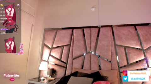 Mia Villalobos online show from 12-16-24, 08:26