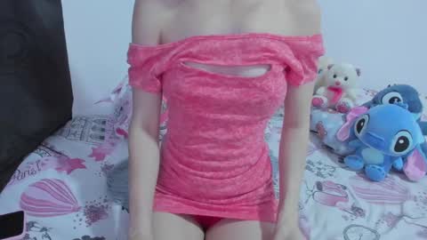 Snapshot of miavolkova_ chatting on 02-04-25, 08:59 Chloe online show from 02-04-25, 08:59