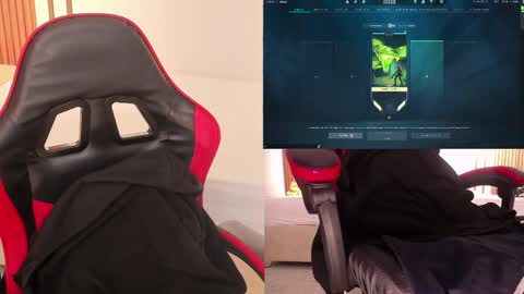 Snapshot of miavoss_ chatting on 10-21-25, 09:15 mia online show from 10-21-25, 09:15