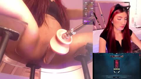 Snapshot of miavoss_ chatting on 11-05-25, 09:59 mia online show from 11-05-25, 09:59