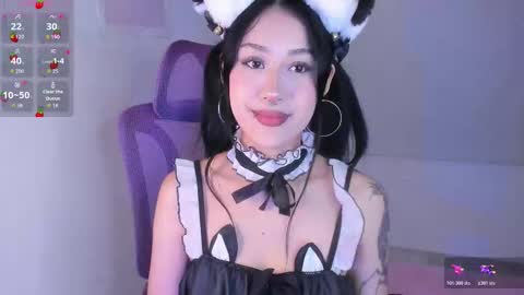 Mia Wilsson online show from 11-15-25, 04:21