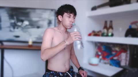 Snapshot of michaeel_blue chatting on 11-10-25, 07:24 Michael online show from 11-10-25, 07:24