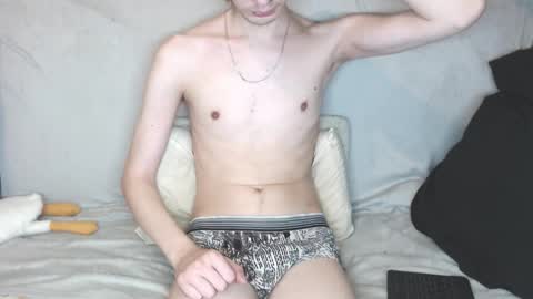 Michael online show from 10-22-25, 05:02