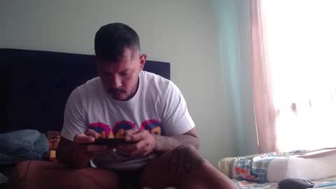 Michael Daviss online show from 11-16-25, 06:02