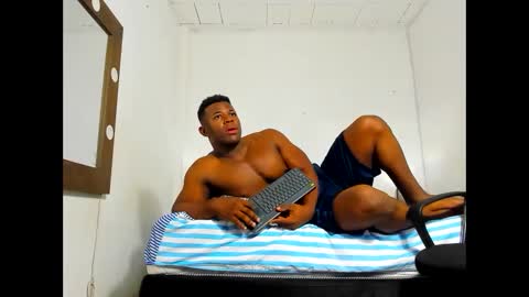 Michael online show from 09-13-25, 04:45