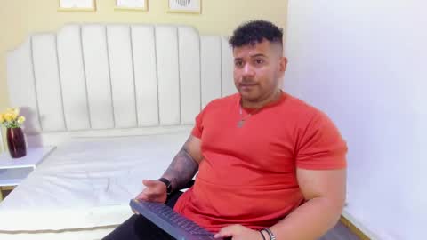 MICHAEL online show from 10-07-25, 08:39