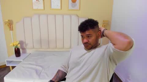 MICHAEL online show from 10-09-25, 07:45