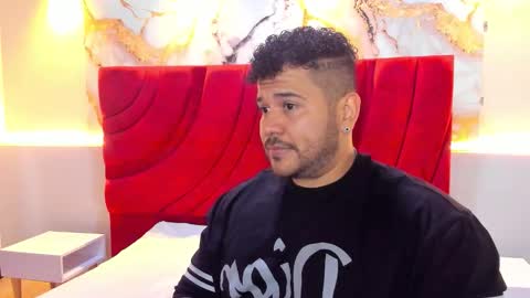 MICHAEL online show from 11-01-25, 01:02