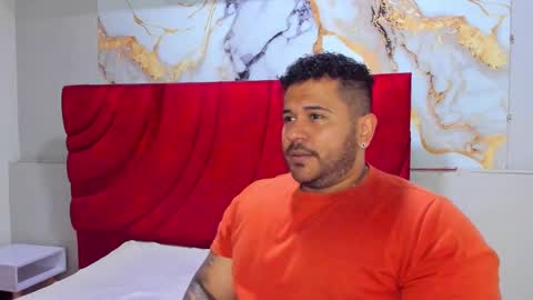 MICHAEL online show from 11-18-25, 01:15