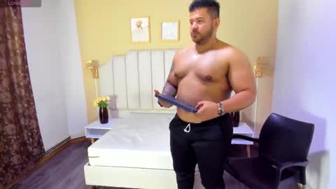 MICHAEL online show from 11-19-25, 09:15