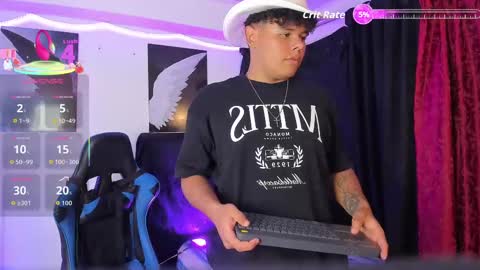 Snapshot of michael_ironlust_ chatting on 10-17-25, 02:37 Michael online show from 10-17-25, 02:37