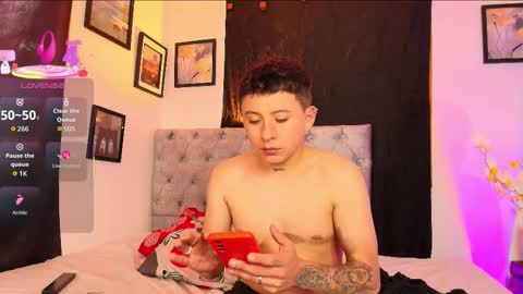 michael_lopez_1 online show from 01-18-26, 08:01