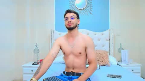 Michael Stevens online show from 11-11-25, 08:09