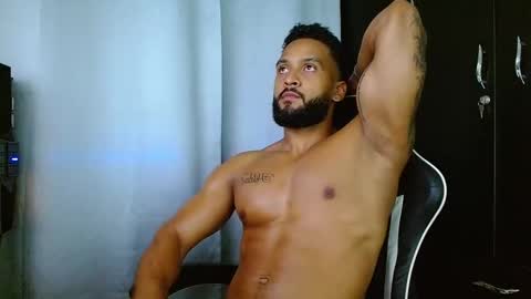 Snapshot of michael_maximo chatting on 02-23-26, 01:36 maximo online show from 02-23-26, 01:36