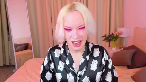 Michel online show from 02-08-25, 06:33