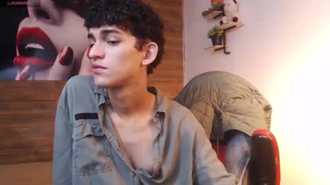 Snapshot of michaelkoiv chatting on 01-16-26, 12:31 michaelkoiv online show from 01-16-26, 12:31