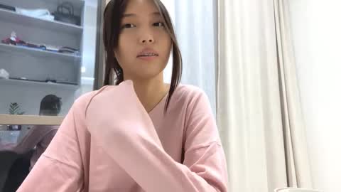 Snapshot of michalkandoll chatting on 10-19-25, 03:01 Aidaxo online show from 10-19-25, 03:01