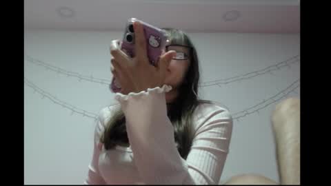 Snapshot of michell_bunny1 chatting on 02-19-26, 03:02 Michell online show from 02-19-26, 03:02