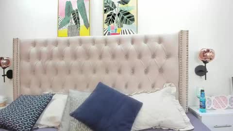 Snapshot of michelle_bran chatting on 03-06-25, 01:24 michelle bran online show from 03-06-25, 01:24