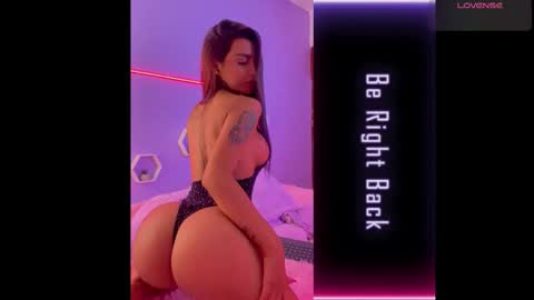 Snapshot of michelle_madson_ chatting on 10-28-25, 12:41 michelle_madson_ online show from 10-28-25, 12:41