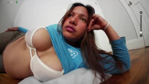 Anne Michelle online show from 10-10-25, 03:44
