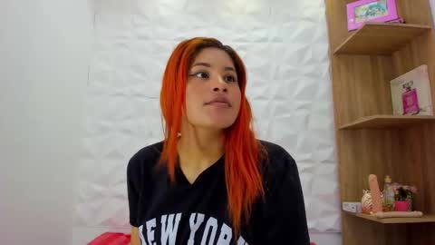 Snapshot of michelledanielss chatting on 11-29-25, 01:08 Michelle daniels online show from 11-29-25, 01:08