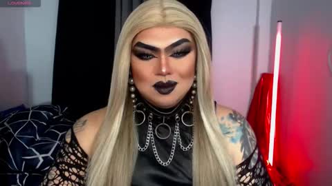 Snapshot of michellevixen921 chatting on 11-20-25, 10:20 Michelle online show from 11-20-25, 10:20