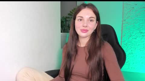 Snapshot of michelliibeautiful chatting on 11-07-25, 05:24 Michellee online show from 11-07-25, 05:24