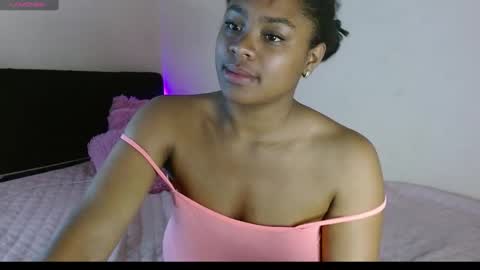 michellmoon1 online show from 11-23-25, 05:46