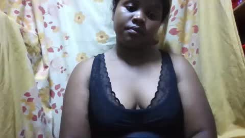 Snapshot of michou61 chatting on 11-18-25, 06:34 michou61 online show from 11-18-25, 06:34