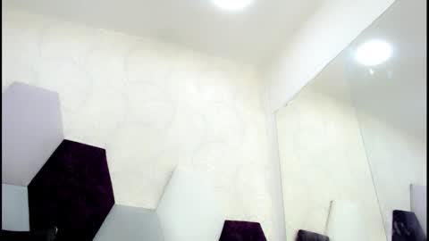 Snapshot of mick_storm chatting on 11-25-25, 06:30 Mick storm online show from 11-25-25, 06:30