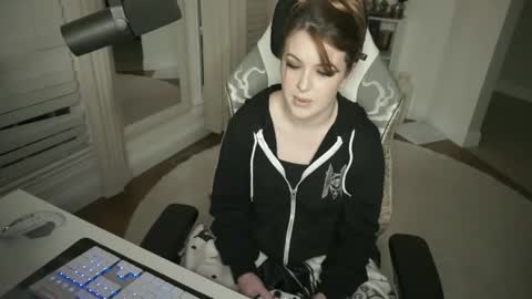 Mickaela West online show from 12-13-25, 11:32