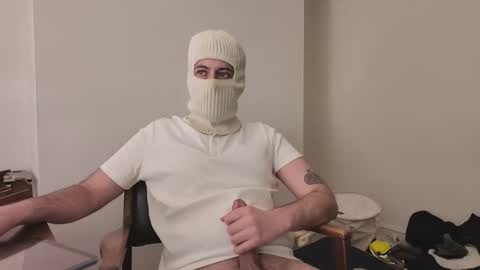 Snapshot of middleeasternmeat chatting on 10-28-25, 09:39 middleeasternmeat online show from 10-28-25, 09:39