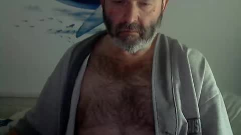 kike online show from 01-14-25, 04:08