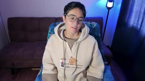 Blue online show from 01-13-26, 03:28