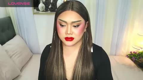 Jasmine online show from 12-21-25, 09:11