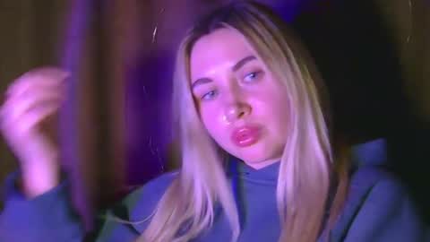 Snapshot of midnight_lace1 chatting on 02-08-26, 09:40 Midnight lace1 online show from 02-08-26, 09:40