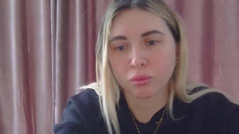 Snapshot of midnight_lace1 chatting on 02-17-26, 08:33 Midnight lace1 online show from 02-17-26, 08:33