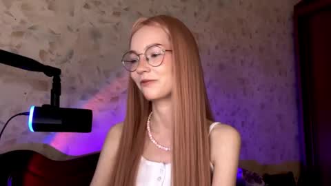 Snapshot of midnight_secret_ chatting on 12-05-25, 01:03 midnight_secret_ online show from 12-05-25, 01:03