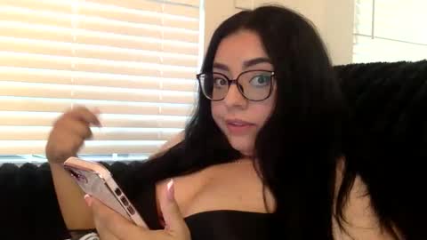 Snapshot of midnightbruja111 chatting on 12-01-25, 07:30 midnightbruja111 online show from 12-01-25, 07:30