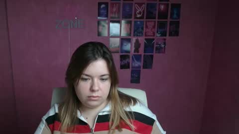 Mariana online show from 11-07-25, 07:19