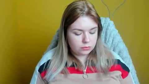 Mariana online show from 11-29-25, 12:19