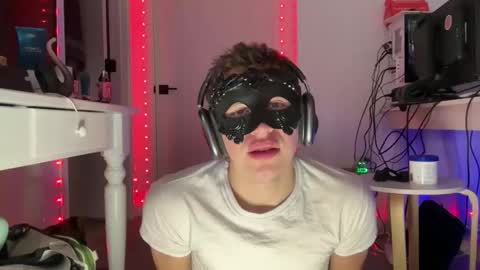 midnightmasc online show from 03-12-26, 06:03