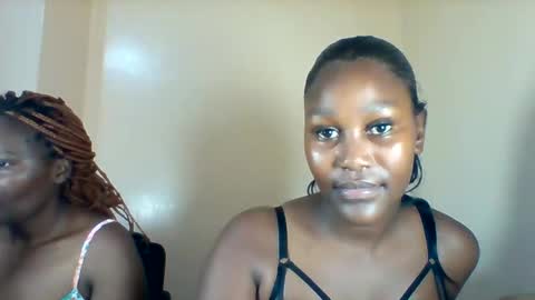 midnightt_tease online show from 10-17-25, 07:05