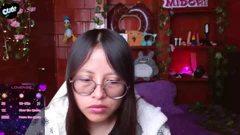 Snapshot of midoriquinn chatting on 11-11-25, 05:57 Midori 7u7 online show from 11-11-25, 05:57