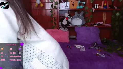 Snapshot of midoriquinn chatting on 11-12-25, 03:23 Midori 7u7 online show from 11-12-25, 03:23