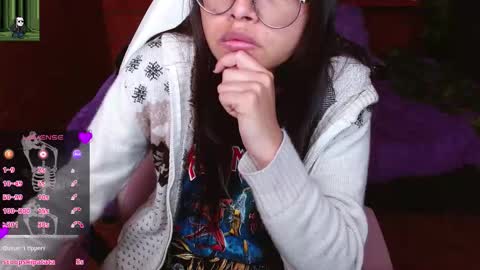 Snapshot of midoriquinn chatting on 11-14-25, 02:27 Midori 7u7 online show from 11-14-25, 02:27