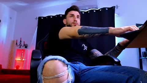 MightyAaron online show from 02-19-26, 07:26