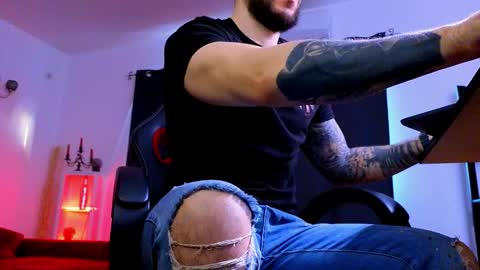 MightyAaron online show from 03-25-26, 05:02